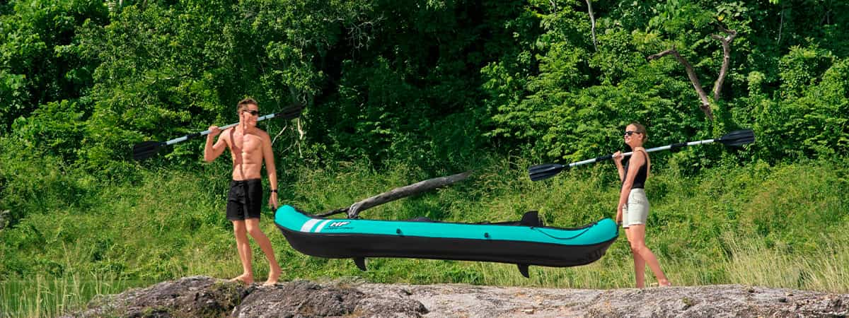 ¿Cómo escoger entre un kayak hinchable o rígido?