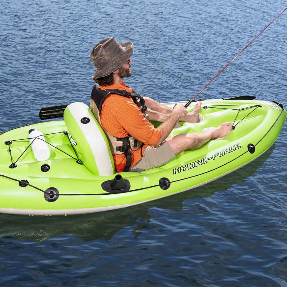 ¿Se puede realizar la pesca en kayak hinchable?