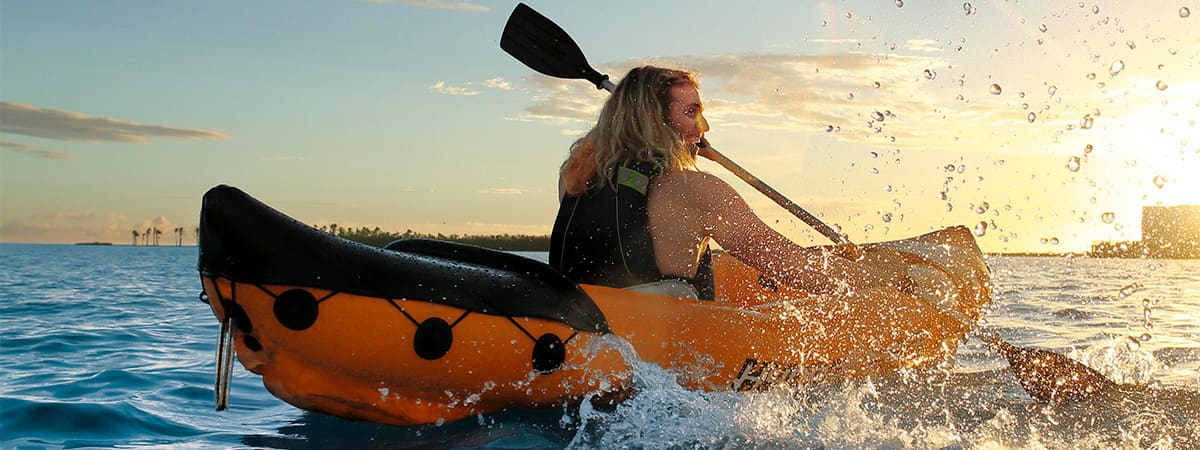 Cómo remar en kayak hinchable