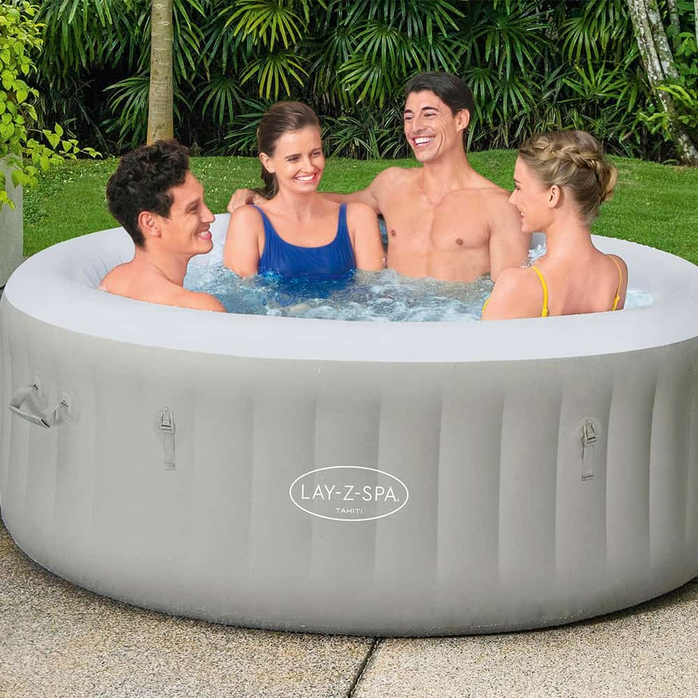 Cómo hacer un correcto mantenimiento de tu spa hinchable