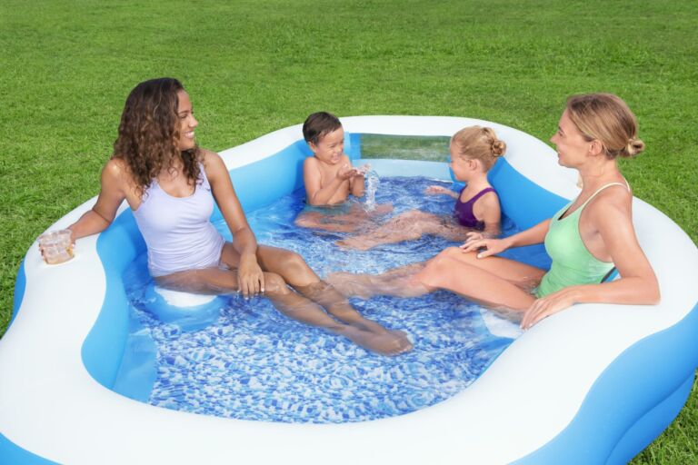 Piscina familiar hinchable azul Bestway 3,05m
