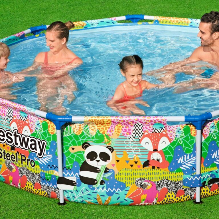 Set de piscina desmontable Bestway Steel Pro diseño animales  2.74 m x 66 cm