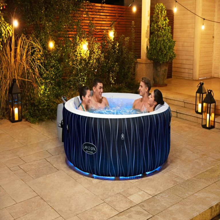 Bañera de Hidromasaje Hinchable Lay-Z-Spa Hollywood AirJet con luces LED 4-6 personas