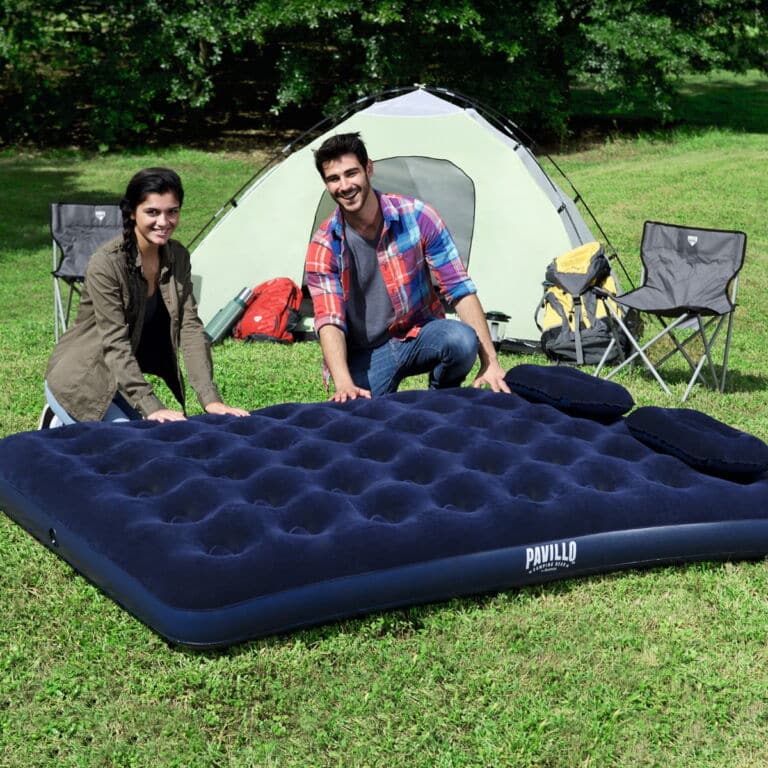 Colchón inflable con almohada y bomba 203x152x22 cm