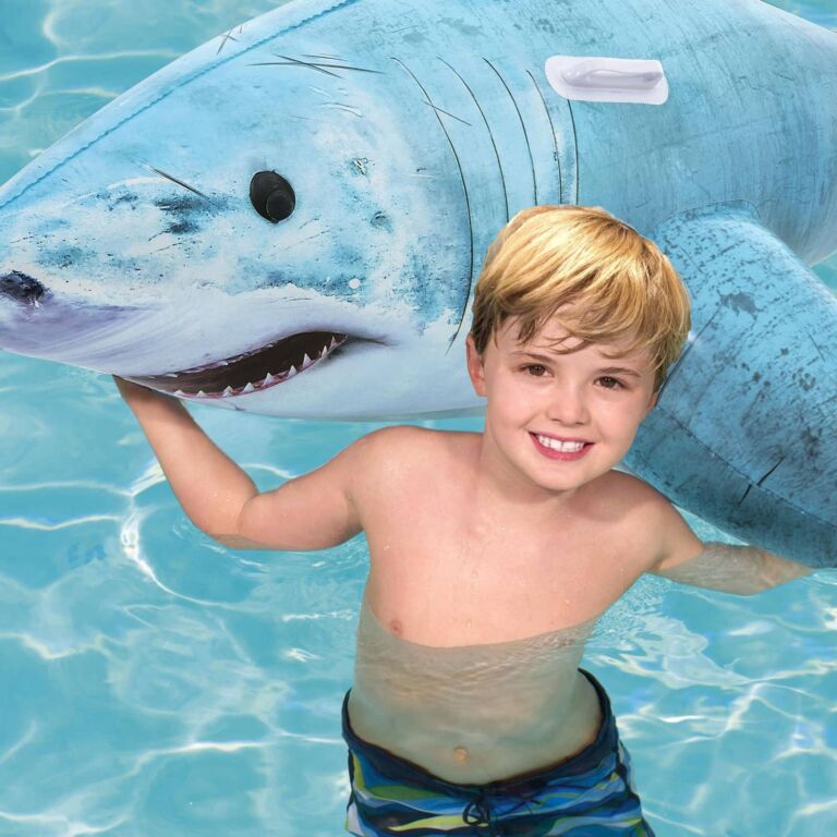 Hinchable infantil Tiburón realista de Bestway de 1,83 m x 1,02 m