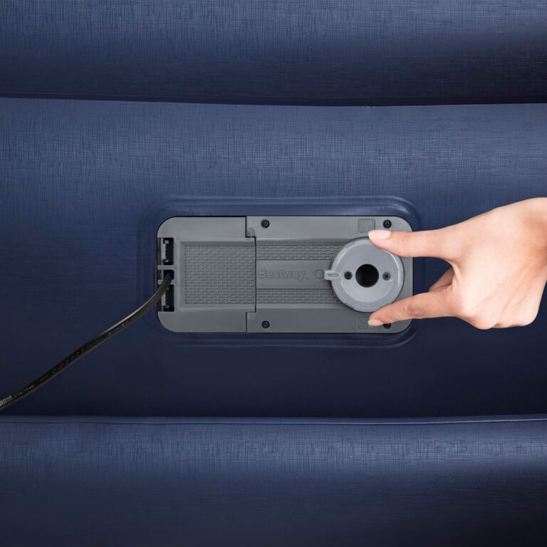 Colchón de matrimonio inflable con bomba CA incorporada Tritech de 2,03 m x 1,52 m x 56 cm de Bestway