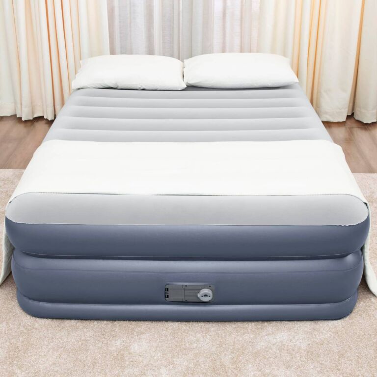 Colchón de Aire Tritech QuadComfort Queen de 2,03 m x 1,52 m x 51 cm con Bomba de Aire CA Integrada y Revestimiento Antimicrobiano