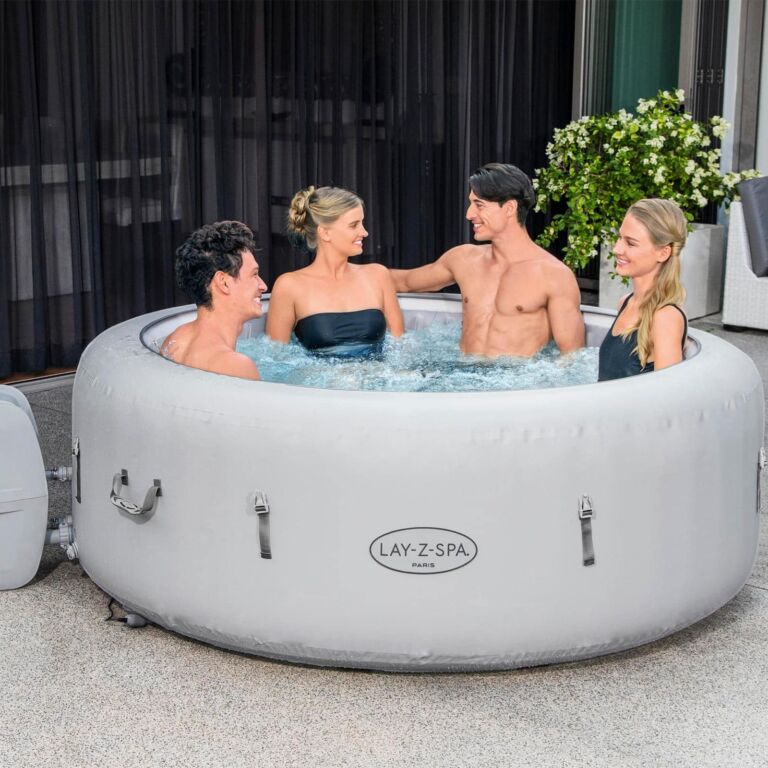 Pack de Spa hidromasaje inflable para 4-6 personas Lay-Z-Spa Paris Airjet con accesorios