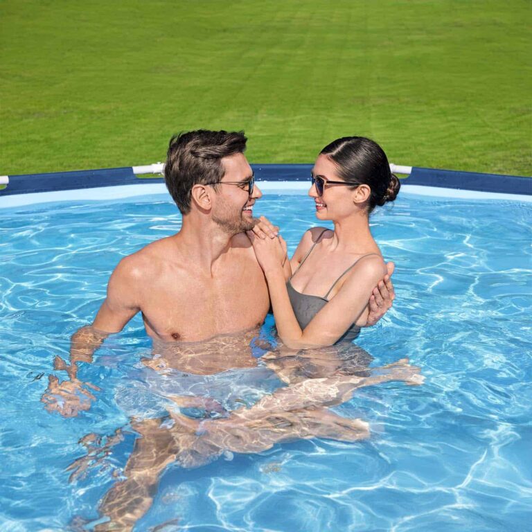Piscina Steel Pro redonda (3,96 m x 84 cm) con depuradora