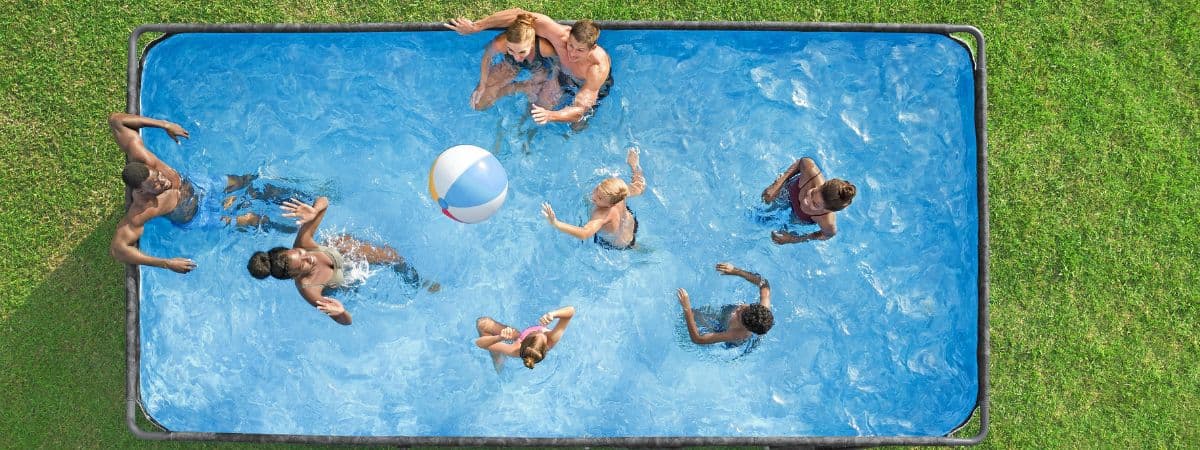 cuanta sal necesita una piscina