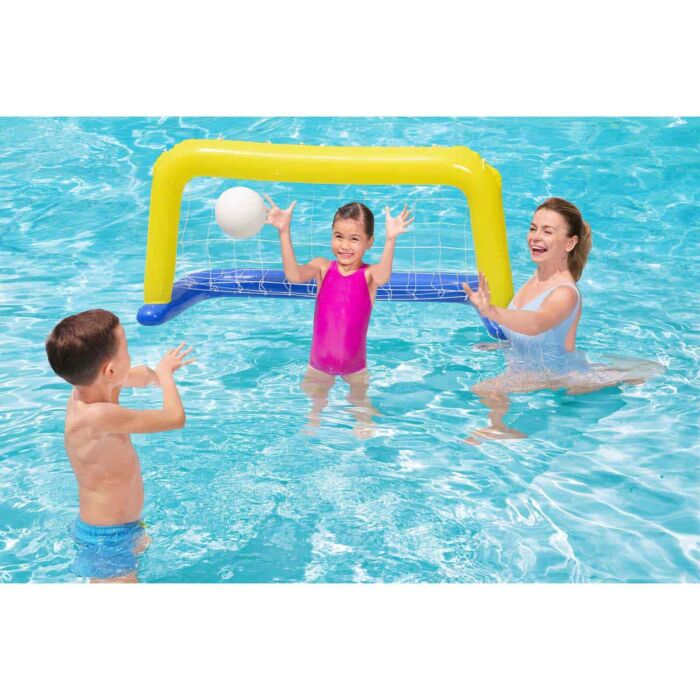 Juego hinchable waterpolo de piscina